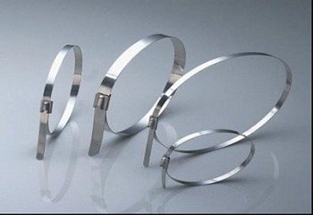 Стяжка стальная 300x4,6 мм (уп. 50 шт.)